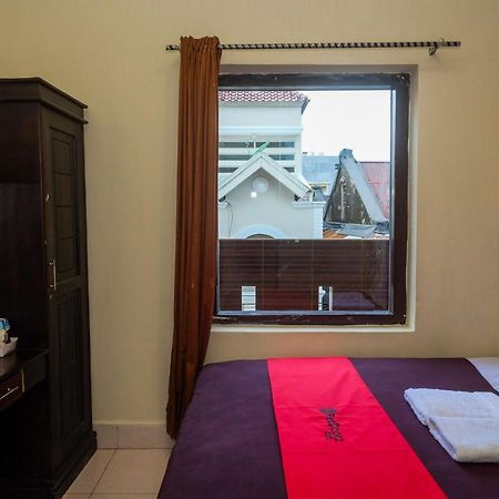 Reddoorz At Hotel Rich Parepare Near Pantai Mattirotasi Exterior foto