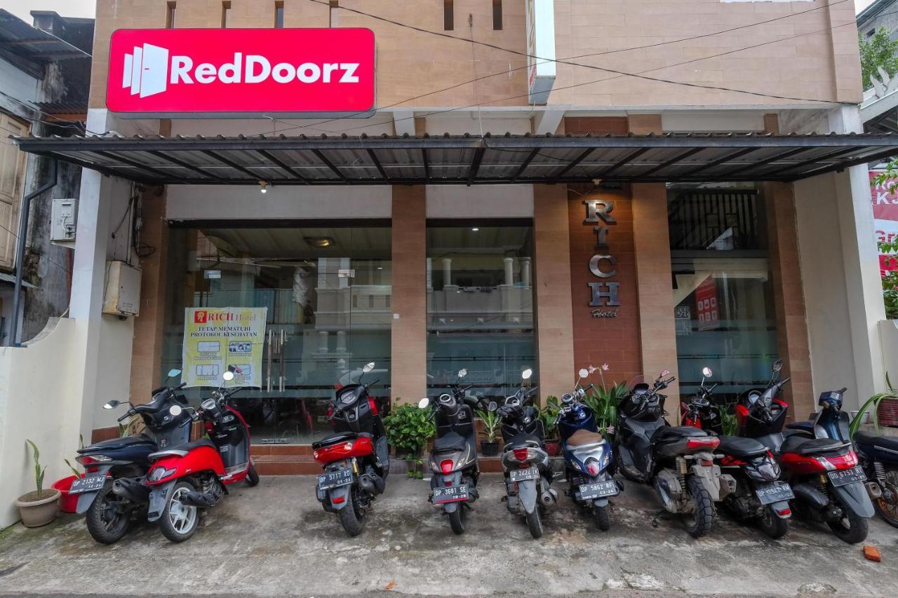 Reddoorz At Hotel Rich Parepare Near Pantai Mattirotasi Exterior foto